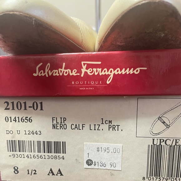 Salvatore Ferragamo Flats - Picture 6 of 6